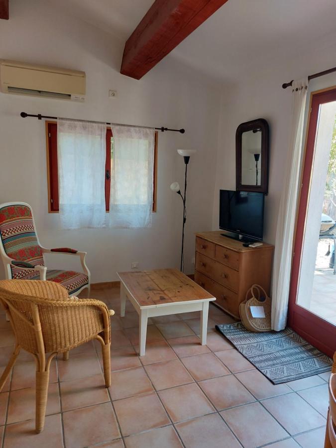 Petite Maison Entre Sanary Et Bandol Экстерьер фото